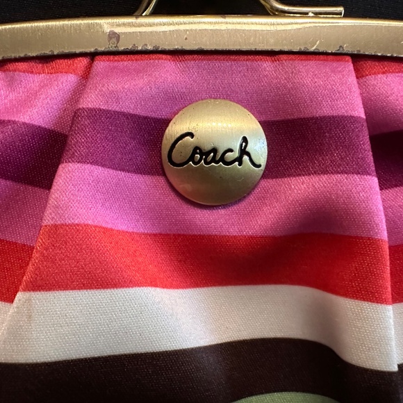 Coach legacy Multicolor Striped kiss lock Wristlet GUC with multiple items insid - Picture 7 of 14